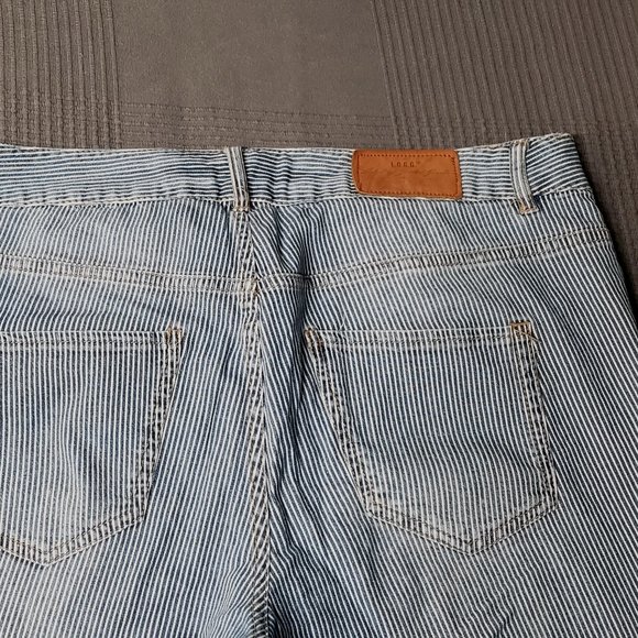 H&M Striped Jeans - Picture 3 of 7